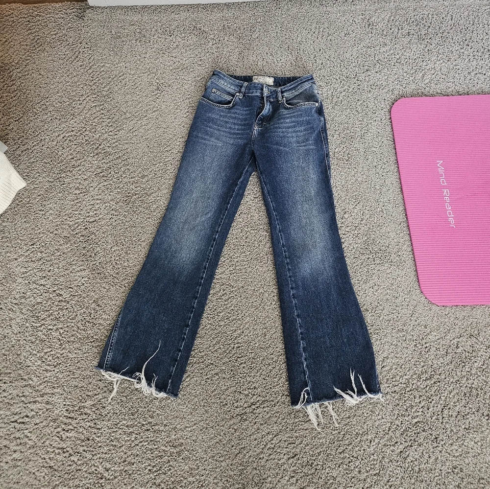 FREE PEOPLE NEW RITA Cropped Flare Jean Pant 25
